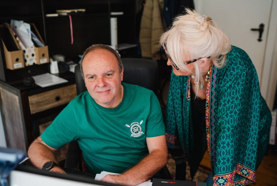 Jules and Lee Mitchell, founders of The Mental Wealth Revolution